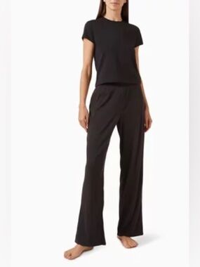 SKIMS Cotton Rib Relaxed Lounge Pants in Black.  Size Medium